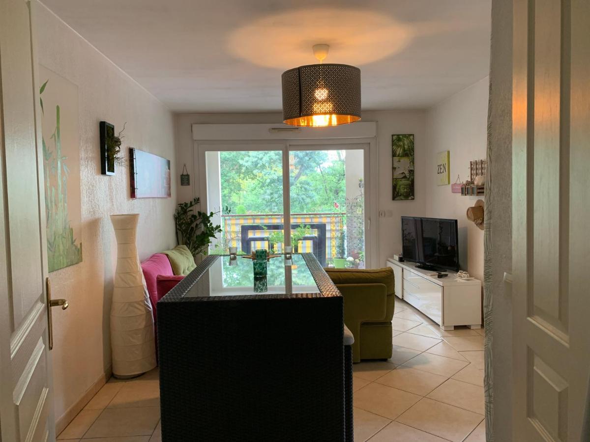 Apartament Votre Sejour Cosy A Frejus! Zewnętrze zdjęcie